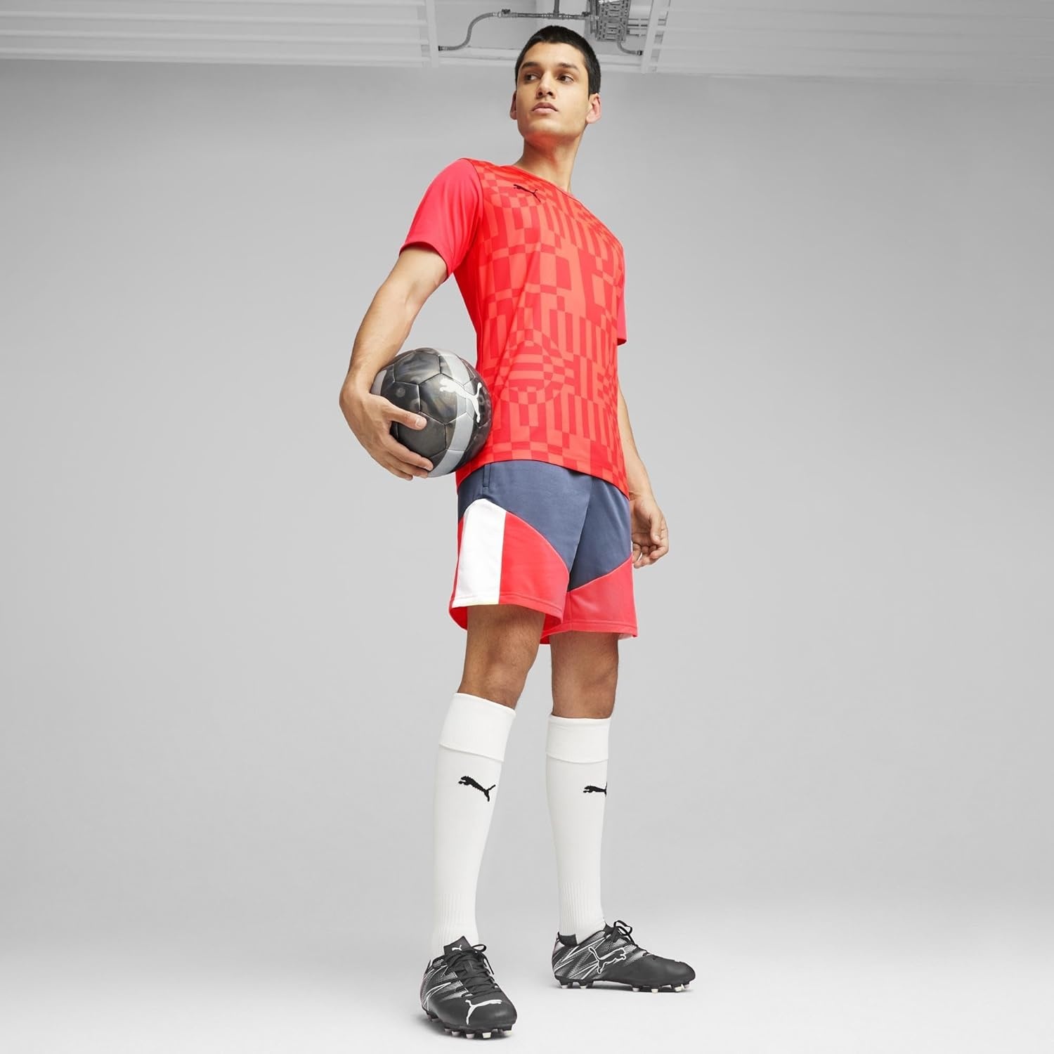 image:imagePuma Mens Attacanto Firm Artificial Ground Soccer CleatBlackSilver