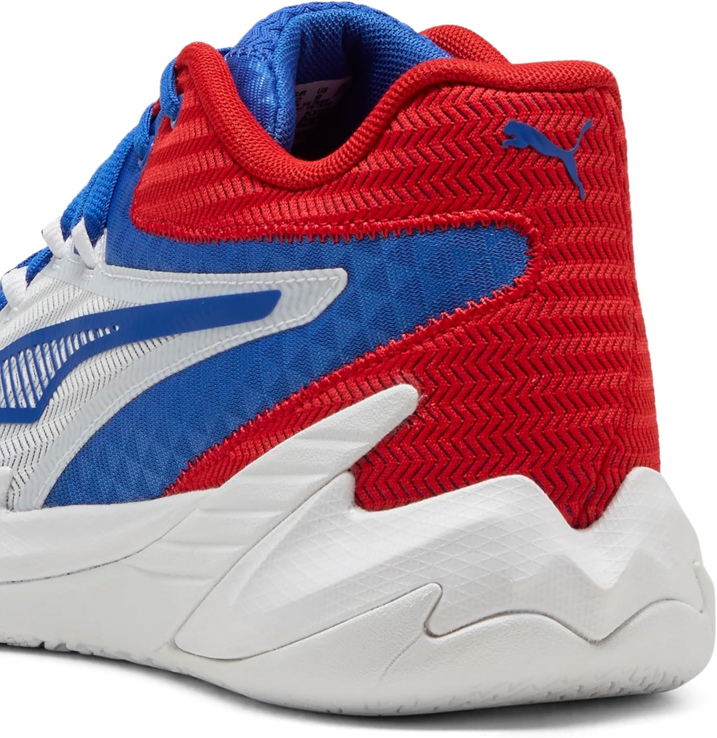 image:imagePuma Mens Dagger Basketball ShoesWhitemountain Bluefor All Time Red Ah25