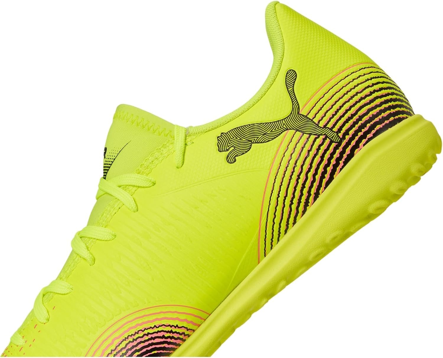 image:imagePuma Mens Future 8 Play Turf Trainer Soccer CleatsYellow
