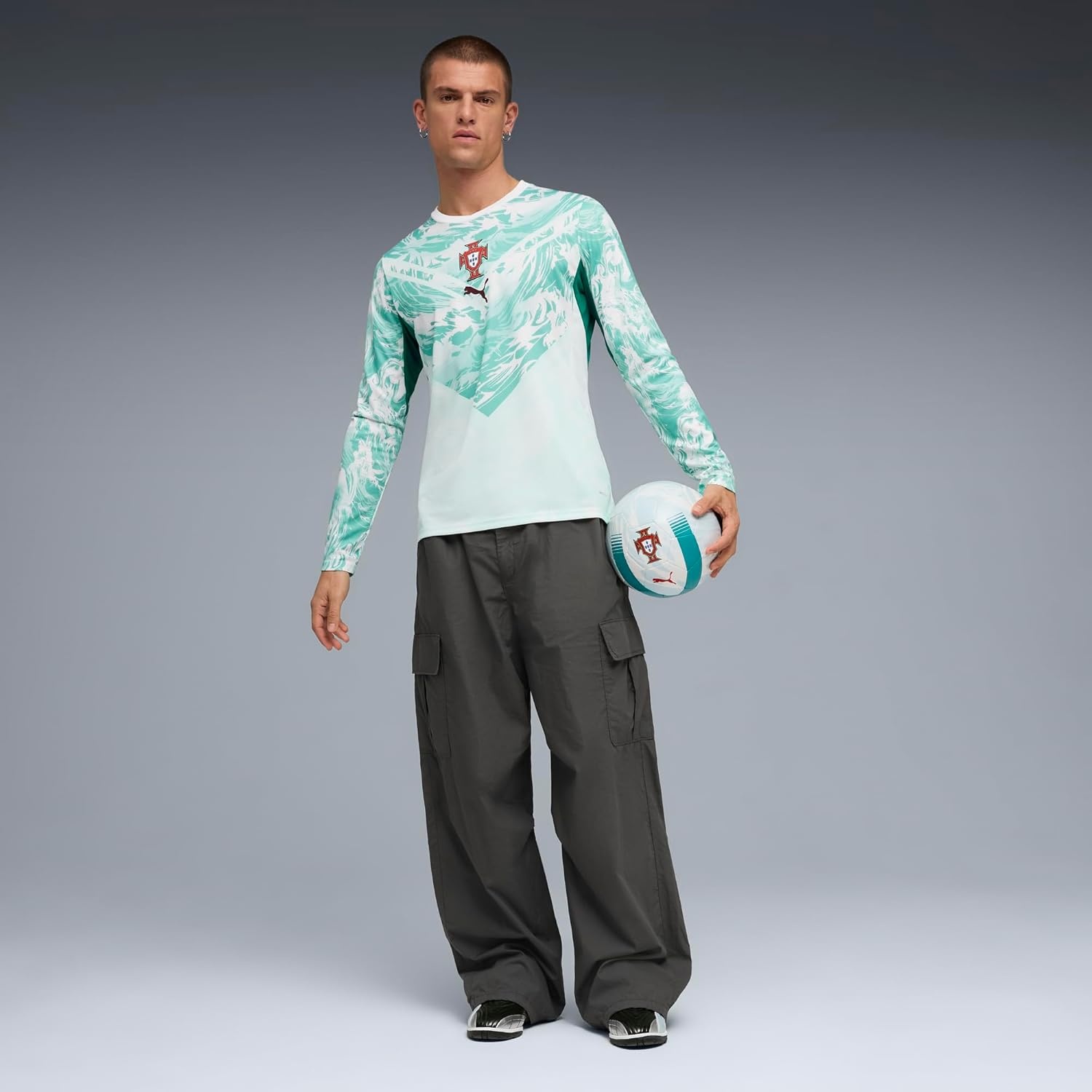 image:imagePuma Mens FA Portugal Away Long Sleeve Jersey ReplicaPuma Whitegreen Lagoon
