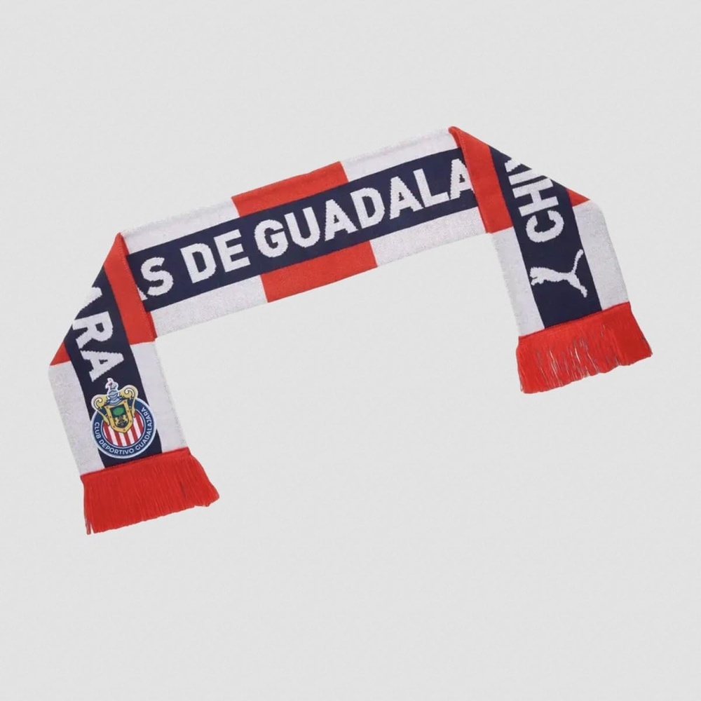 image:imagePUMA Unisex Chivas Essentials Scarf RedWhite AH25 One Size