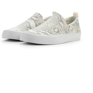 Puma Womens 38462901(Warm White-gray Fog-puma White)