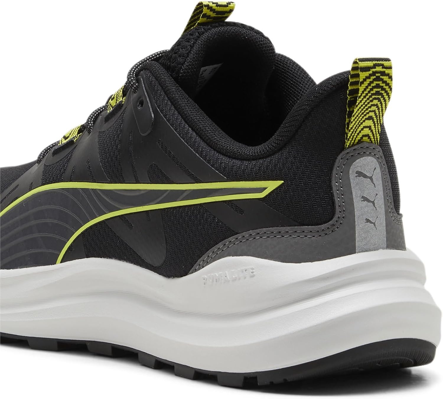 image:imagePuma Mens Reflect Lite TrailSneakerPuma Blackcool Dark Graylime Pow