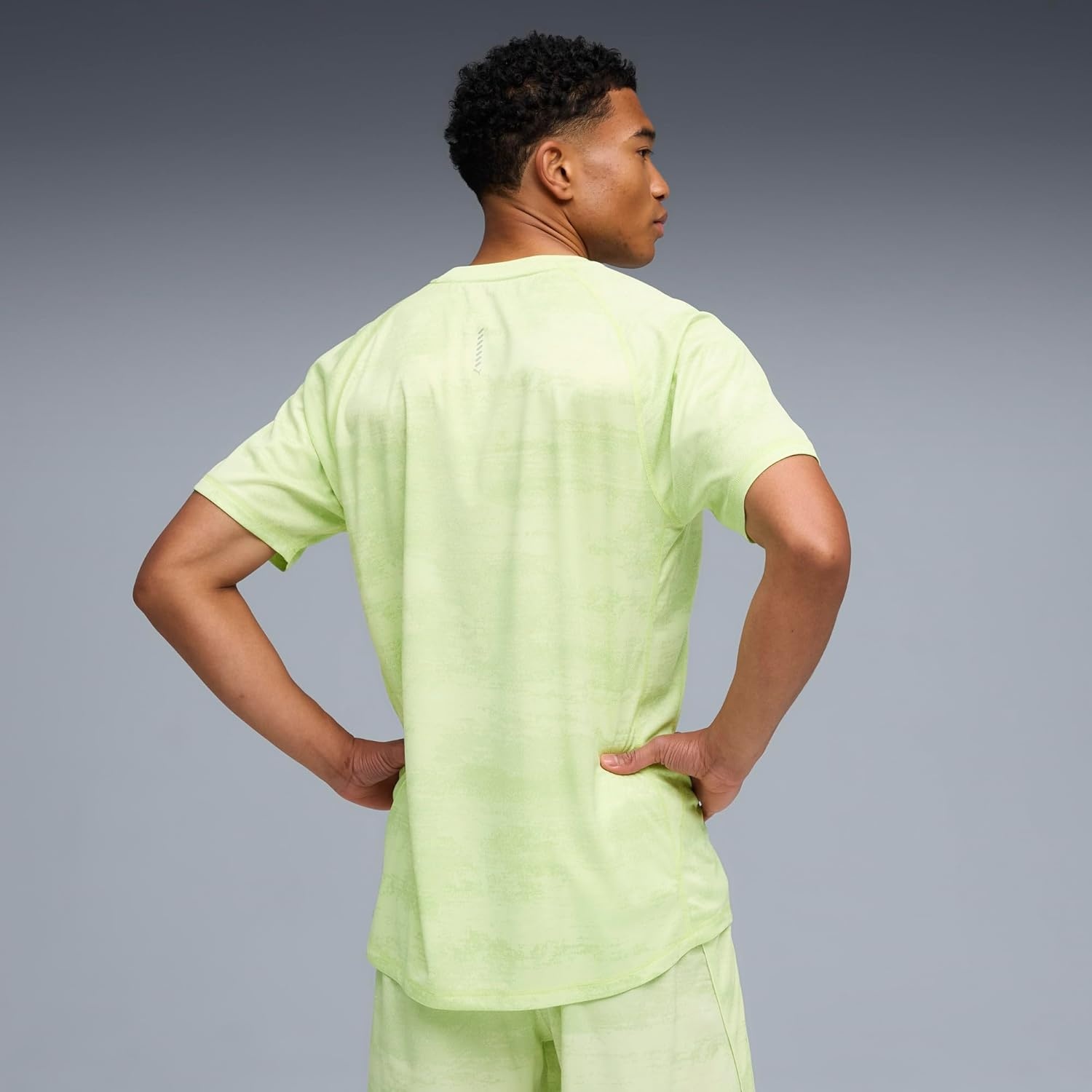 image:imagePuma Mens Run Velocity TShirtApple Spritz
