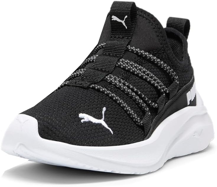 image:imagePuma UnisexChild One4all Slip onBlackWhite
